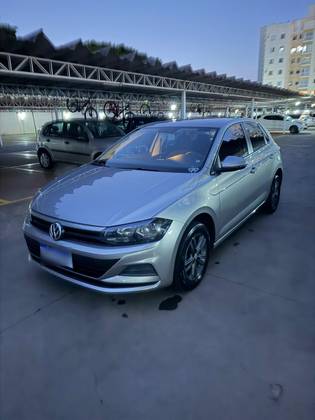 VOLKSWAGEN POLO 1.0 MPI TOTAL FLEX MANUAL VOLKSWAGEN POLO 1.0 MPI TOTAL FLEX MANUAL